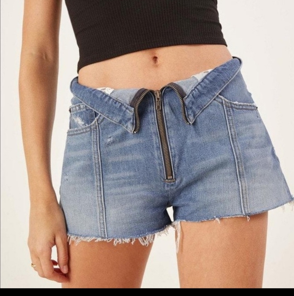 Reformation Fanny Denim Zip Shorts Caribbean Fray